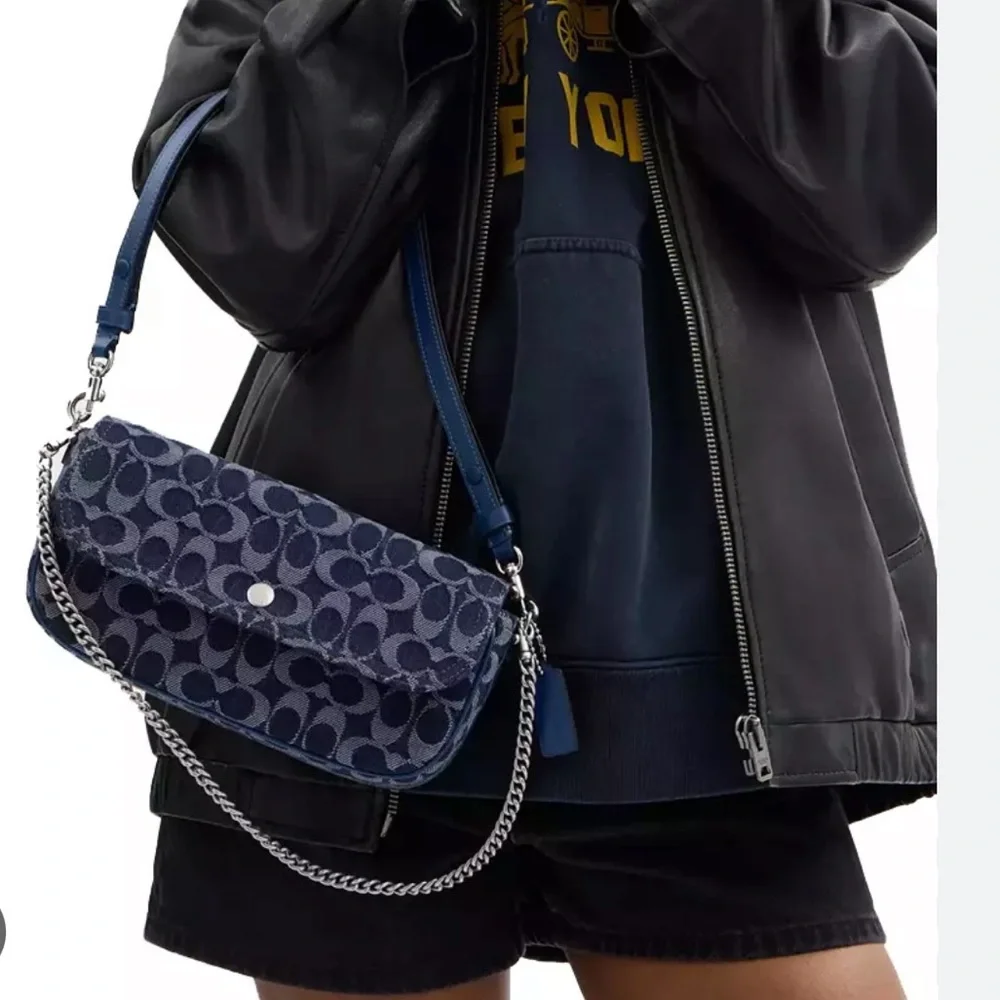 COACH Brook Flap Chain Bag In Signature Denim Crossbody Bag CAT60 - Picture 2 of 13